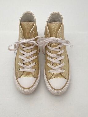 Converse Chuck Taylor All Star Leather High-Top Size: 5.5